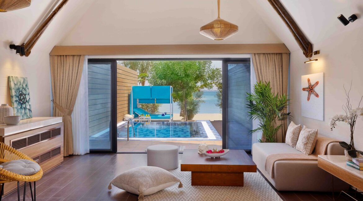 anantaraworld-islandsdubairesortguestroomanantaraonebedroomgardenpoolvillalivingroomview